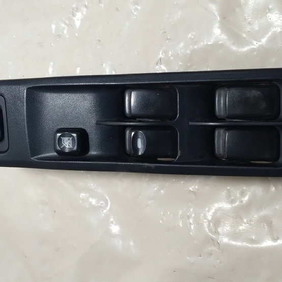 Botão Comando Vidro Eletrico Mitsubishi Pajero Tr4 2010