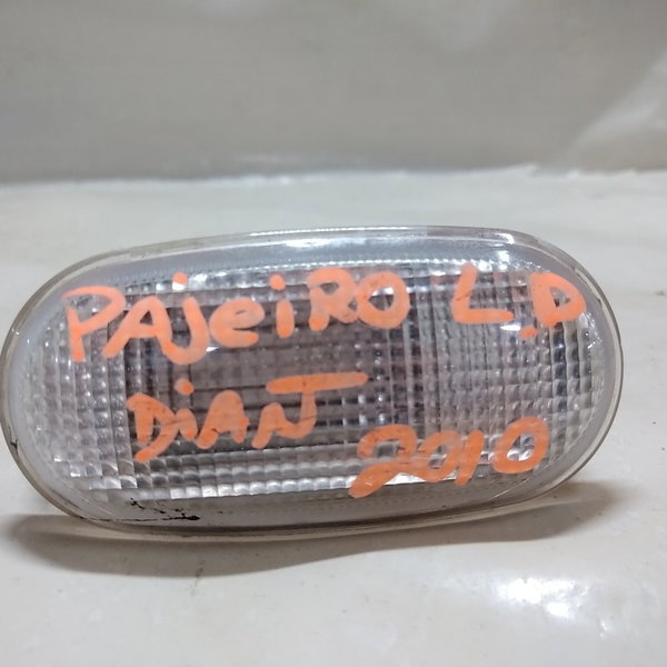 Lanterna Pisca Paralama Mitsubishi Pajero Tr4 2010 Par