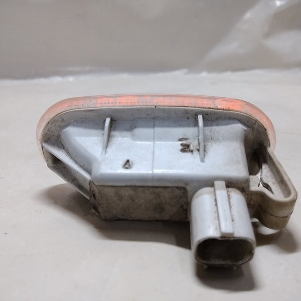 Lanterna Pisca Paralama Mitsubishi Pajero Tr4 2010 Par