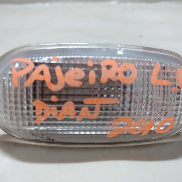 Lanterna Pisca Paralama Mitsubishi Pajero Tr4 2010 Par