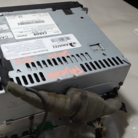 Radio Som Original Mitsubishi Pajero Tr4 Com Bluetooth 2010