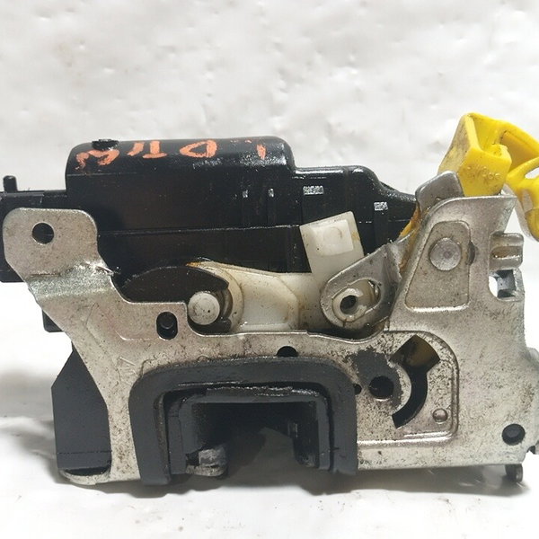 Fechadura Porta Traseira L.direita Renault Duster 2012