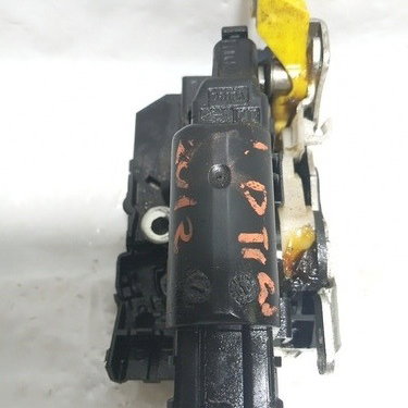 Fechadura Porta Traseira L.direita Renault Duster 2012