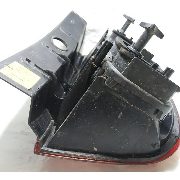 Lanterna Traseira L.esquerdo Renault Duster 2012 Esquerdo Vermelho