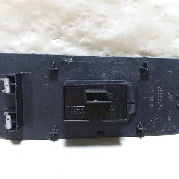 Botão Comando Vidro Elet. Fiat Palio Week. 2013 Diant. Dir.