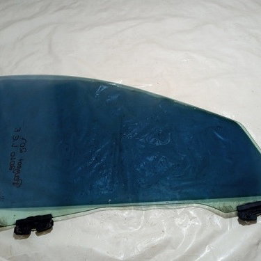 Vidro Porta Peugeot 207 2010 Esquerdo Dianteiro Sw