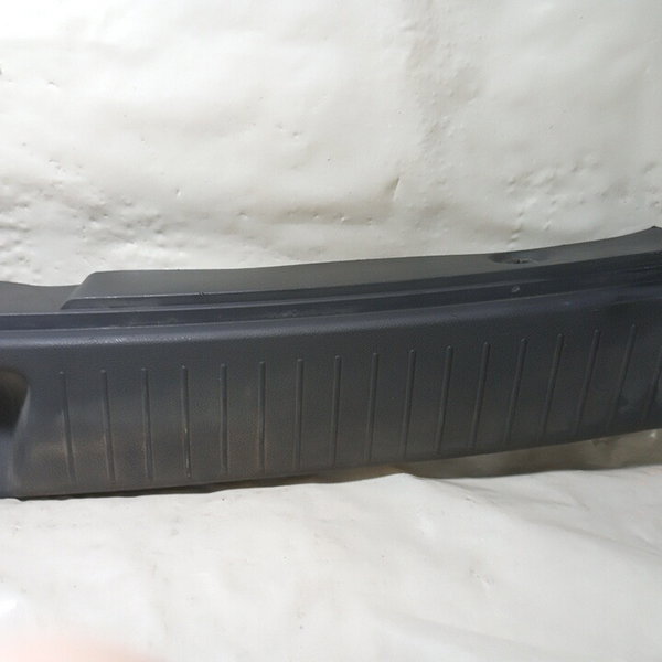 Acabamento Porta Malas Soleira Kia Sportage 2010