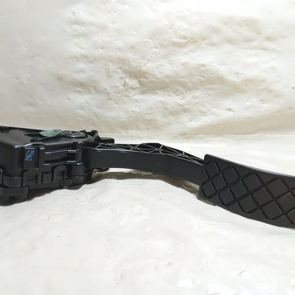 Pedal Acelerador Voyage G6 2017