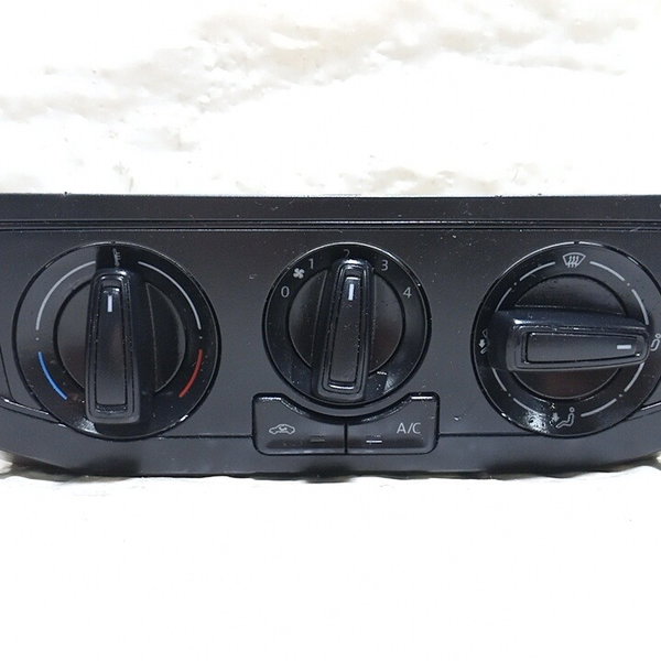 Comando De Ar Condicionado Vw Voyage G6 2017