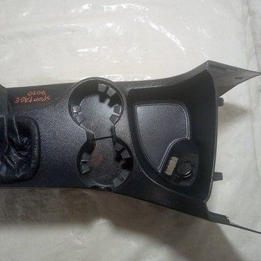 Console Central Kia Sportage 2010