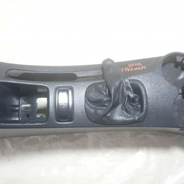 Console Central Kia Sportage 2010