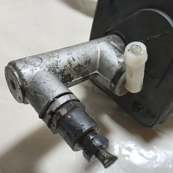Pedal Embreagem Com Cilindro Kia Sportage 2010