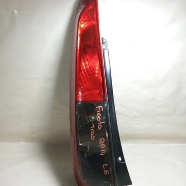 Lanterna Traseira Lado Esquerdo Ford Fiesta 2014 Esquerdo/motorista Vermelho