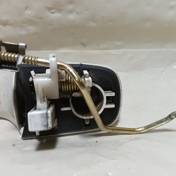 Maçaneta Externa Dianteira L.direita Ford Fiesta 2014