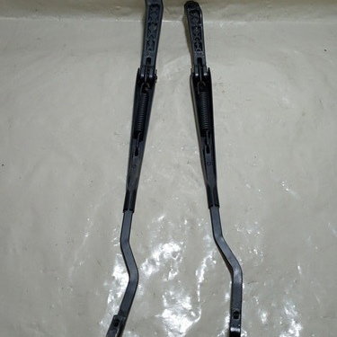 Braço Haste Limpador De Parabrisa Diant. Gm S10 1999   Direito