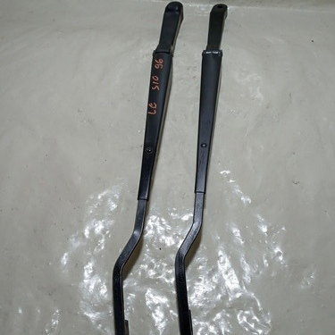 Braço Haste Limpador De Parabrisa Diant. Gm S10 1999   Direito