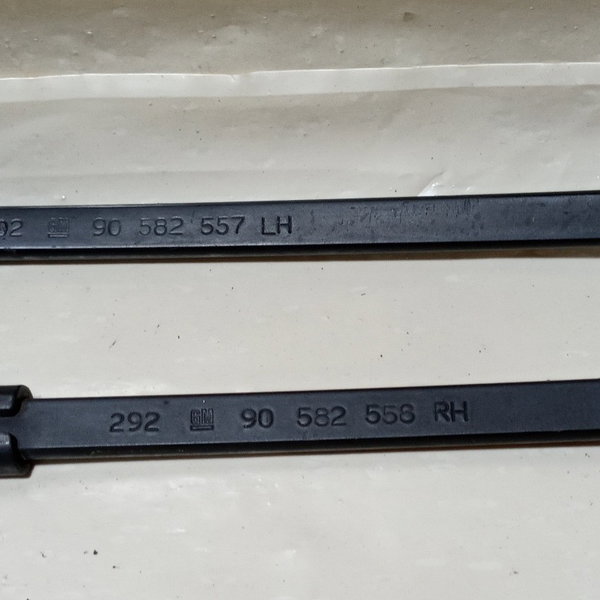 Braço Haste Limpador Parabrisa Gm Zafira 2002 Par  Direito