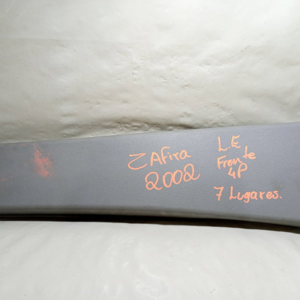 Acabamento Coluna Central Inferior Diant. Esq. Zafira 2002