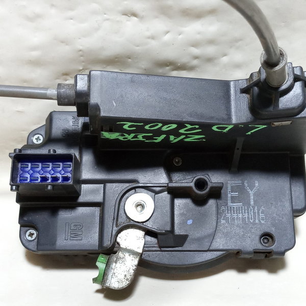 Fechadura Porta Dianteira L.direito Gm Zafira 2002
