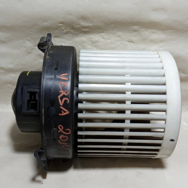 Eletroventilador Motor Ventilador Ar Cond. Nissan Versa 2014