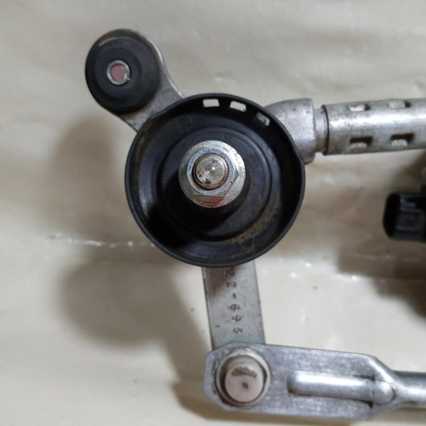 Motor Limpador De Parabrisa Com Galhada Nissan Versa 2014