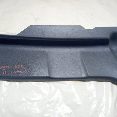Acabamento Coluna Lateral Direito Ford Ranger 2015