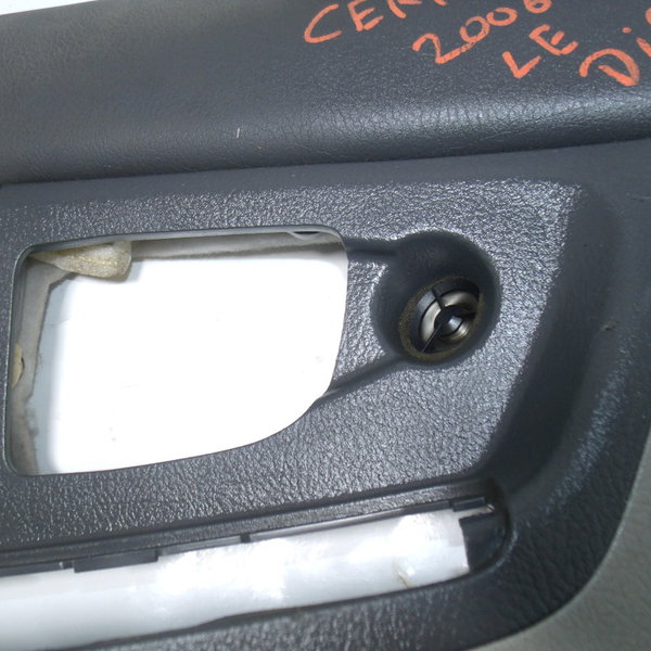 Forro Porta Dianteiro Esquerdo Kia Cerato 2006