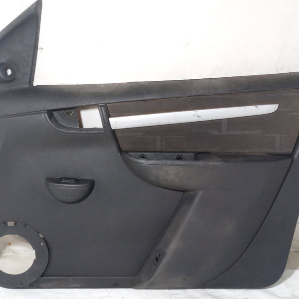 Forro Porta Gm Celta Dianteiro L. Direito