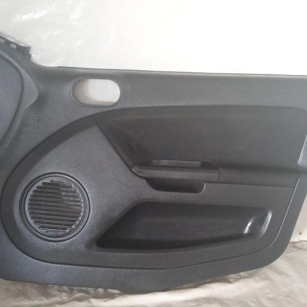 Forro Porta Ford Fiesta Dianteiro L. Direito