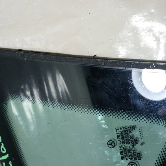 Vidro Fixo Tras. Superior L. Dir. Mercedes Classe A 190