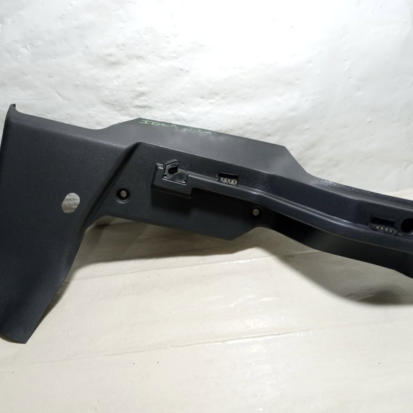 Suporte Tampão Bagagito L. Direito Fiat Idea 2008 Nenhum