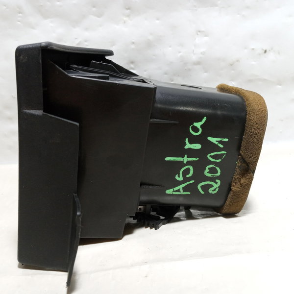 Difusor De Ar Gm Astra 2001 L. Direito