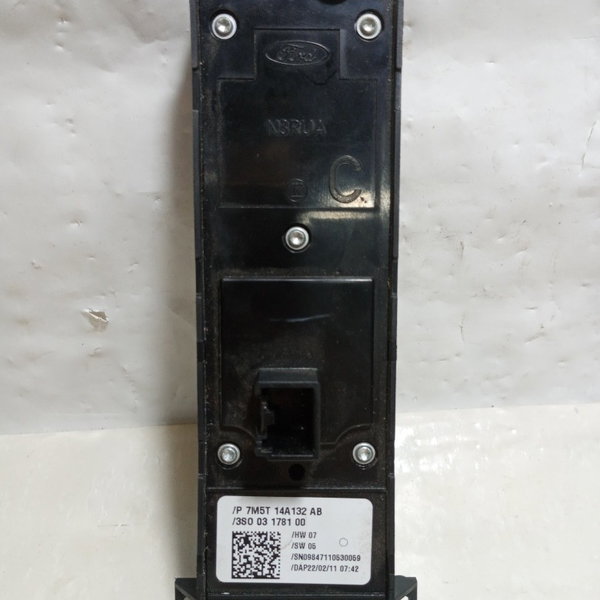 Botão Comando Vidro Elétrico Ford Focus 2011 L. Esquerdo