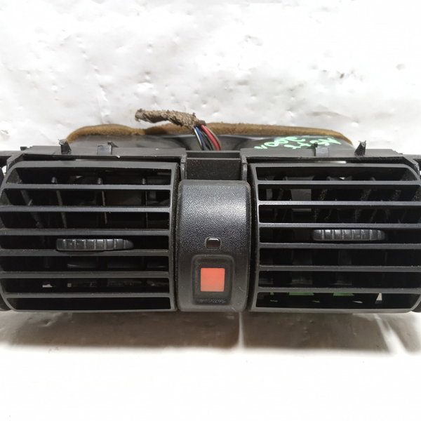 Difusor Central Ar/ Botão Alerta Gm Astra 2001