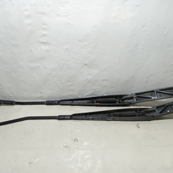 Haste Braço Limpador De Parabrisa Vw Jetta 2010 Par Esquerdo