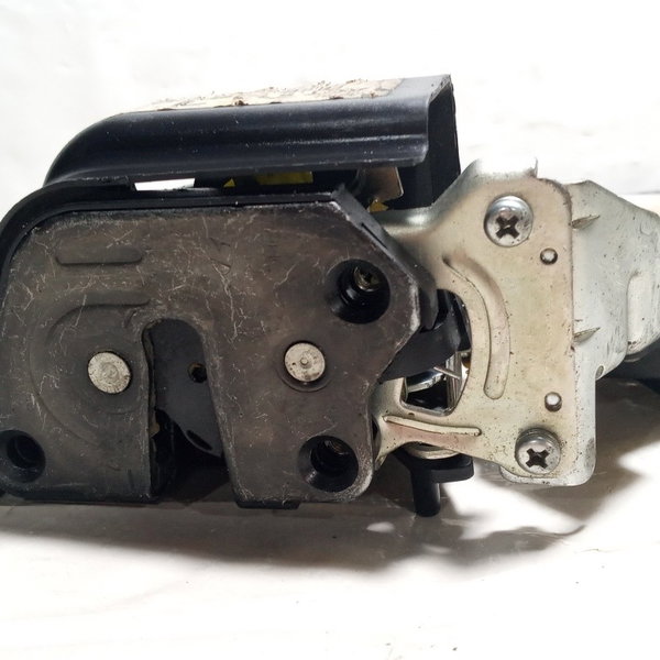 Fechadura Porta Traseira Esquerda Kia Sportage 2010