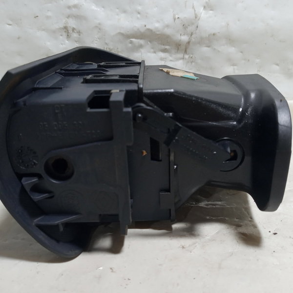 Difusor De Ar Renault Clio 2002 Dianteiro L.direito