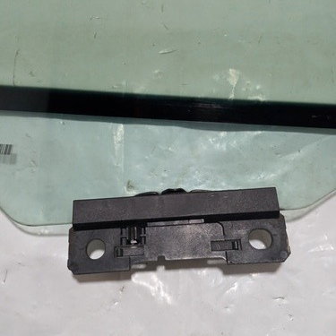 Vidro Porta Traseira Esquerda Vw Gol G5 2010
