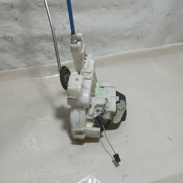 Fechadura Porta Dianteira Direita Vw Gol G5 2010
