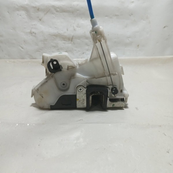 Fechadura Porta Dianteira Esquerda Vw Gol G5 2010