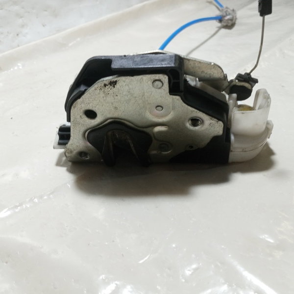Fechadura Porta Dianteira Esquerda Vw Gol G5 2010