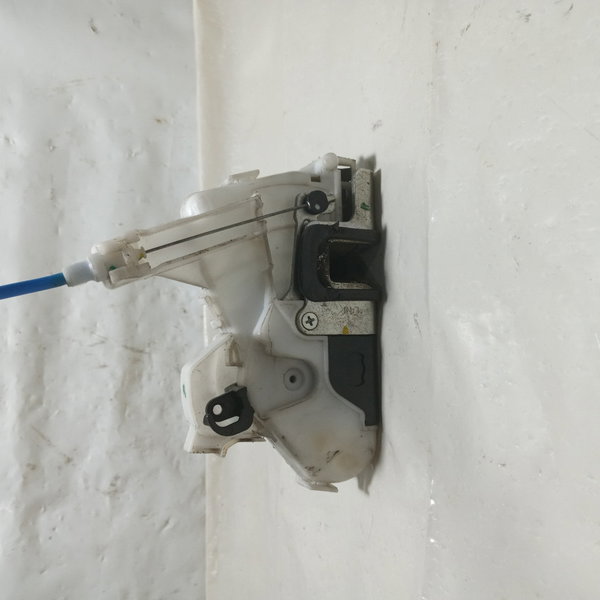 Fechadura Porta Dianteira Esquerdavw G5 2010