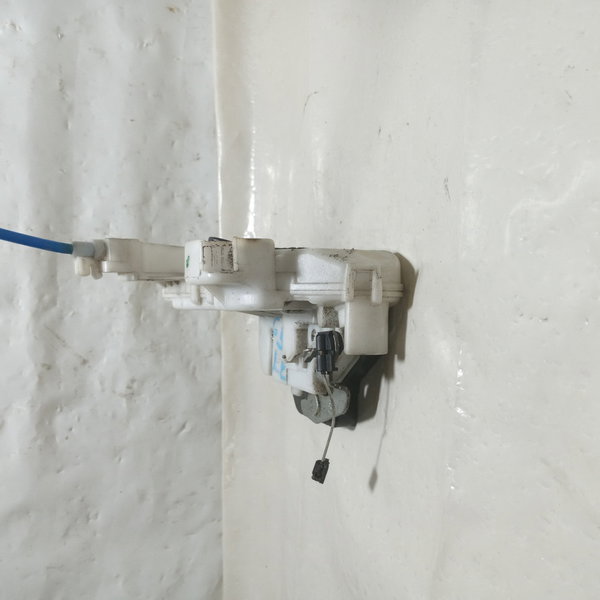Fechadura Porta Dianteira Esquerdavw G5 2010