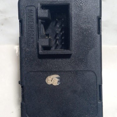 Botão Vidro Elétrico Gm Astra 2001 Jogo