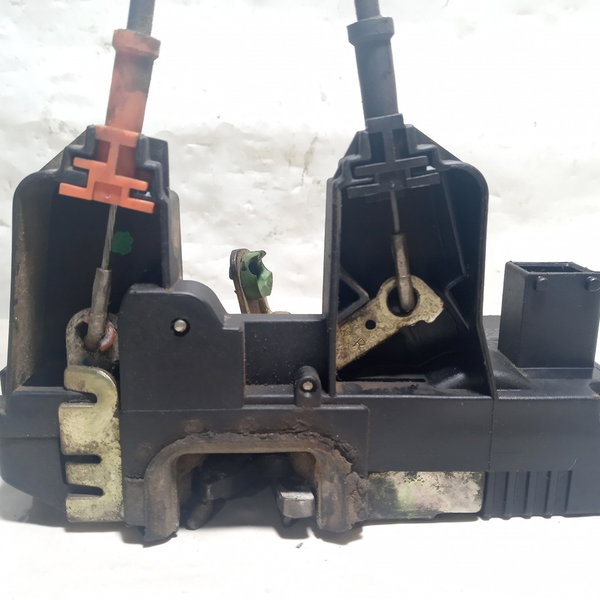 Fechadura Porta Traseira Esquerda Gm Astra 2001