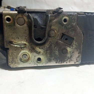 Fechadura Porta Traseira Esquerda Gm Astra 2001