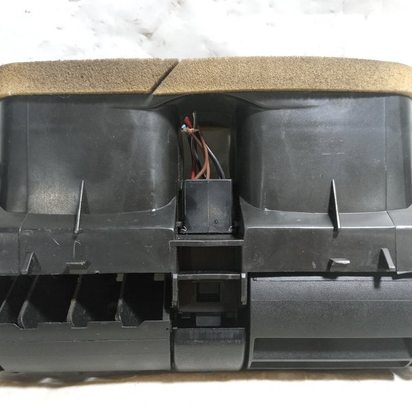 Difusor De Ar Central Botao Alerta Gm Astra 2001