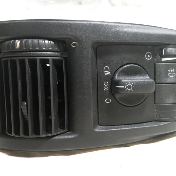 Botão Interruptor Luz Difusor Gm Astra 2001