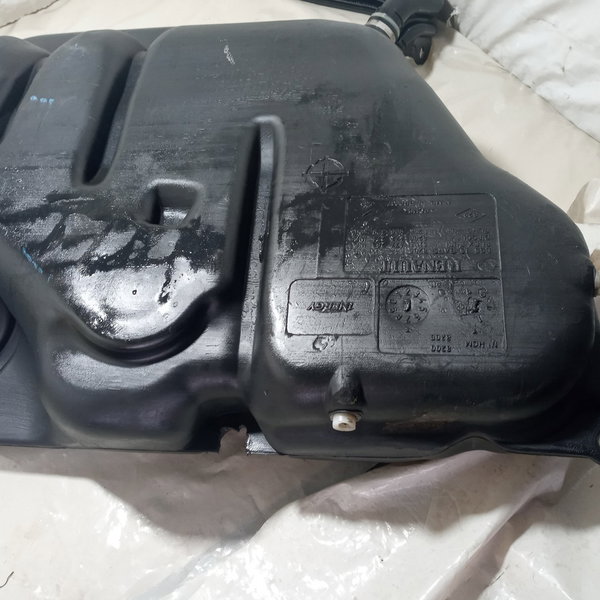 Tanque Combustivel Gargalo  Renault Megane Grand Tour 2008