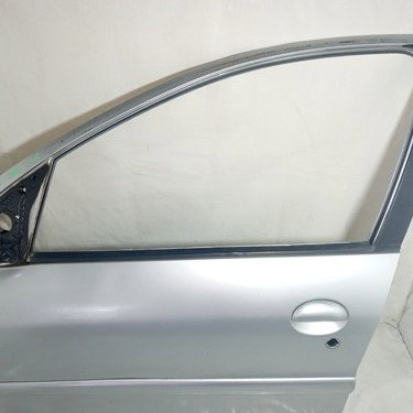 Porta Peugeot 207 2011 Dianteira Esquerda Dianteira Esquerdo Prateado